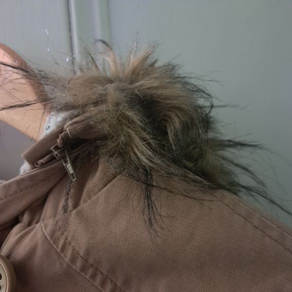 Garage Winter Jacket - Picture 4 of 16